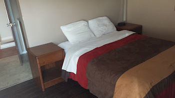 Travellers Rest Motel Salmon Arm Eksteriør billede