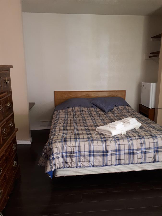 Travellers Rest Motel Salmon Arm Eksteriør billede