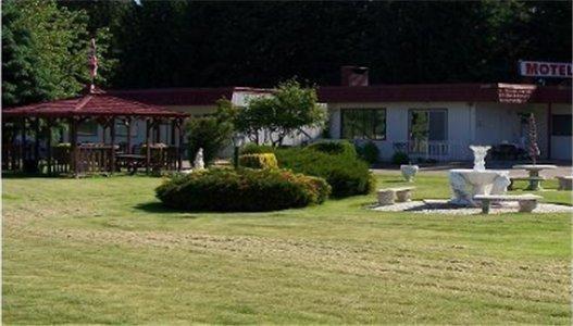 Travellers Rest Motel Salmon Arm Eksteriør billede
